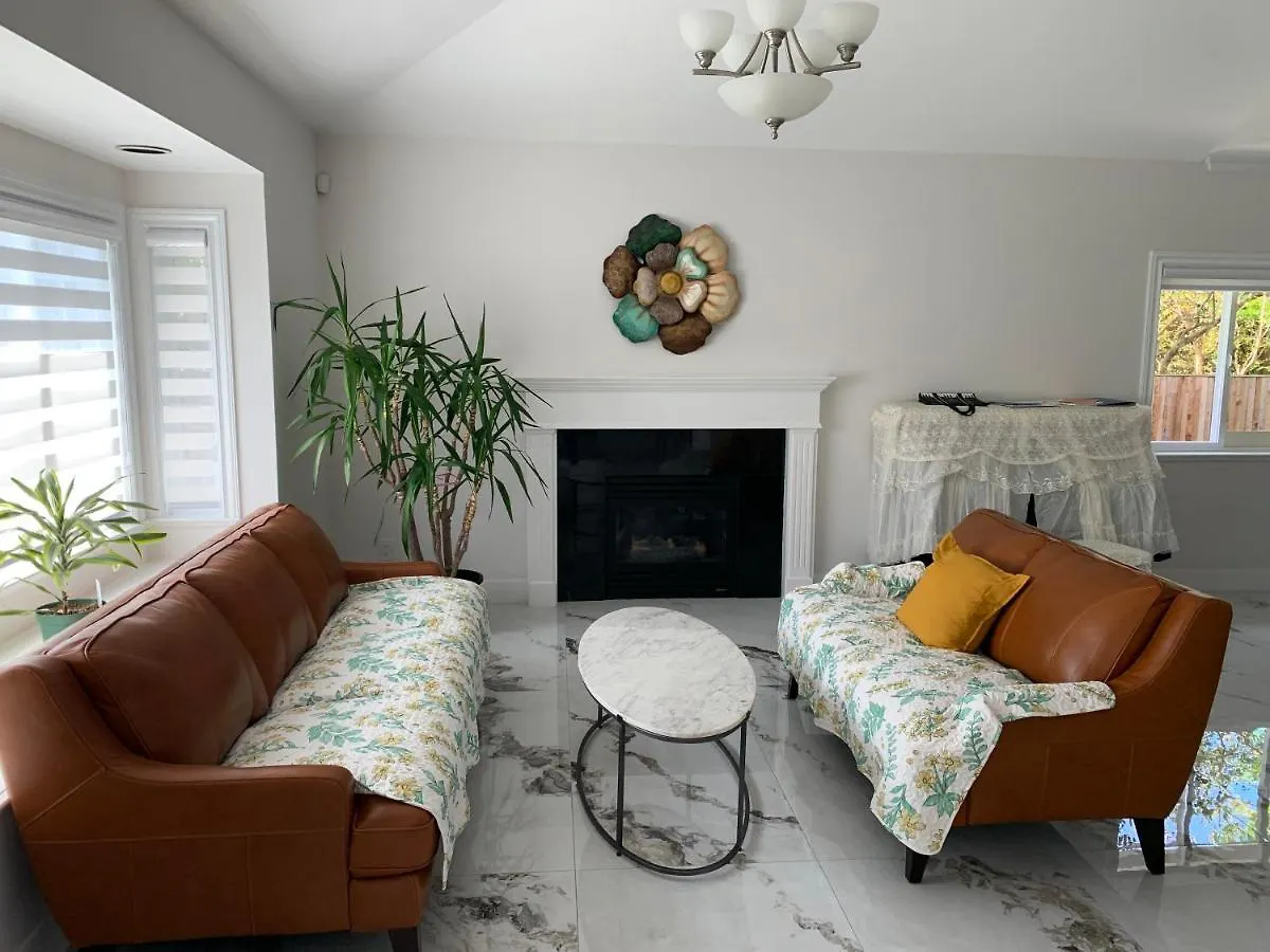 Cozy Private Room In Charming Dunbar-Southlands فانكوفر